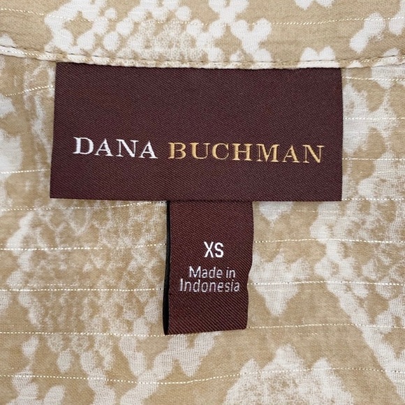 Dana Buchman Taupe,Beige & White Sparkly Snake Print Blouse & Attached Cami, XS - Picture 12 of 12